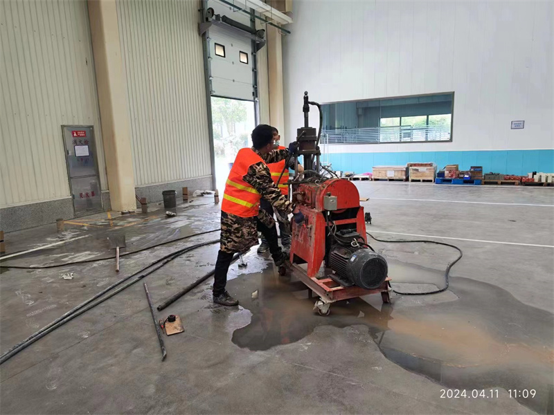 沧县厂房地面下沉塌陷注浆加固施工